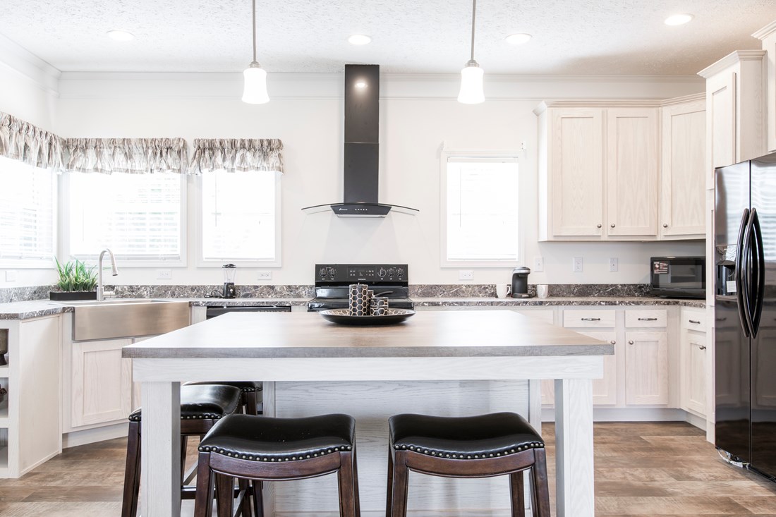 The 3558 JAMESTOWN Kitchen. This Manufactured Mobile Home features 3 bedrooms and 2 baths.